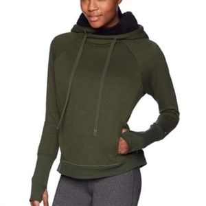 ALO YOGA Sherpa lined hoodie